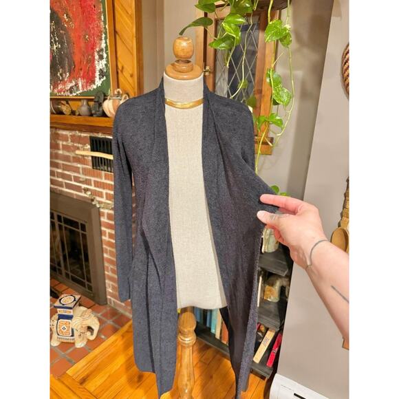 Barefoot Dreams CozyChic Lite Island Wrap - Picture 5 of 10